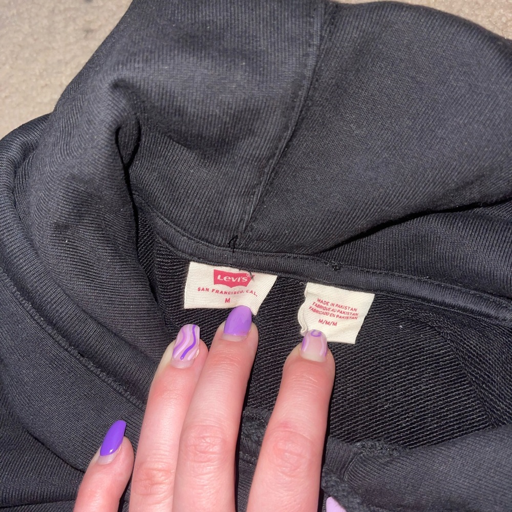 Levi’s Sweatshirt